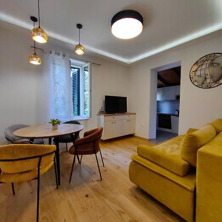 Relax And Enjoy Apartments Сплит Экстерьер фото
