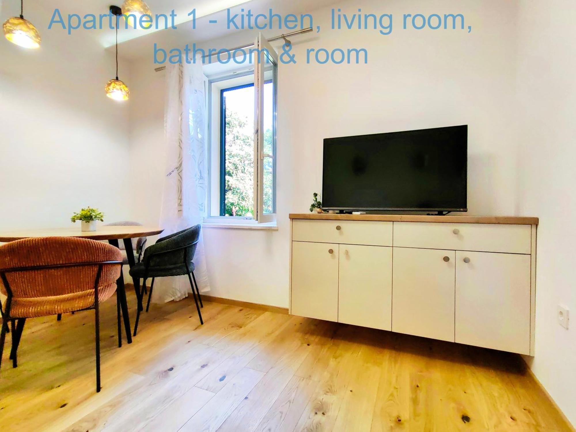 Relax And Enjoy Apartments Сплит Экстерьер фото